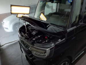 N-BOXボンネット