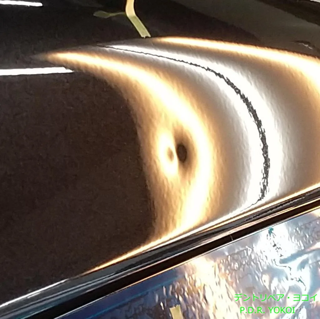 レヴォーグのヘコミ