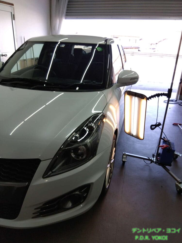 ススキ スイフトスポーツ